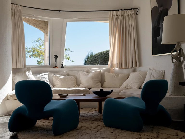 Villa for Sale in Mouans Sartoux, Mougins, Valbonne, Grasse Area 2