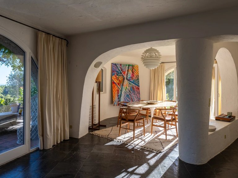 Villa for Sale in Mouans Sartoux, Mougins, Valbonne, Grasse Area 11