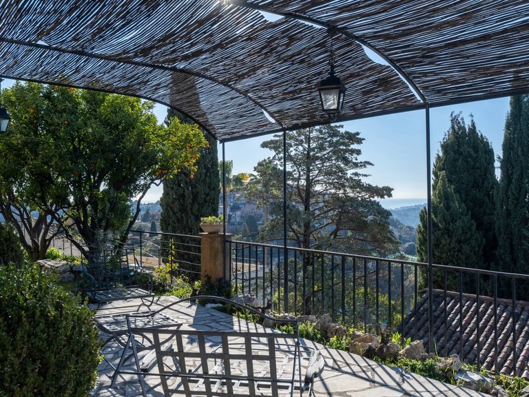 Villa for Sale in St Paul, Vence, St. Paul Area 3