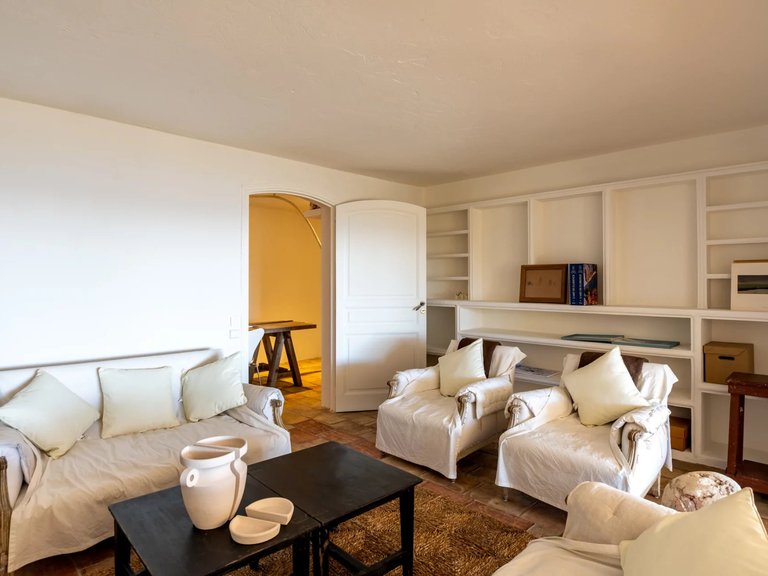 Villa for Sale in St Paul, Vence, St. Paul Area 8