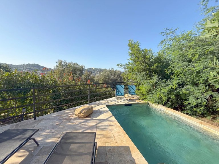 Villa for Sale in Cannes, Cannes Area 12