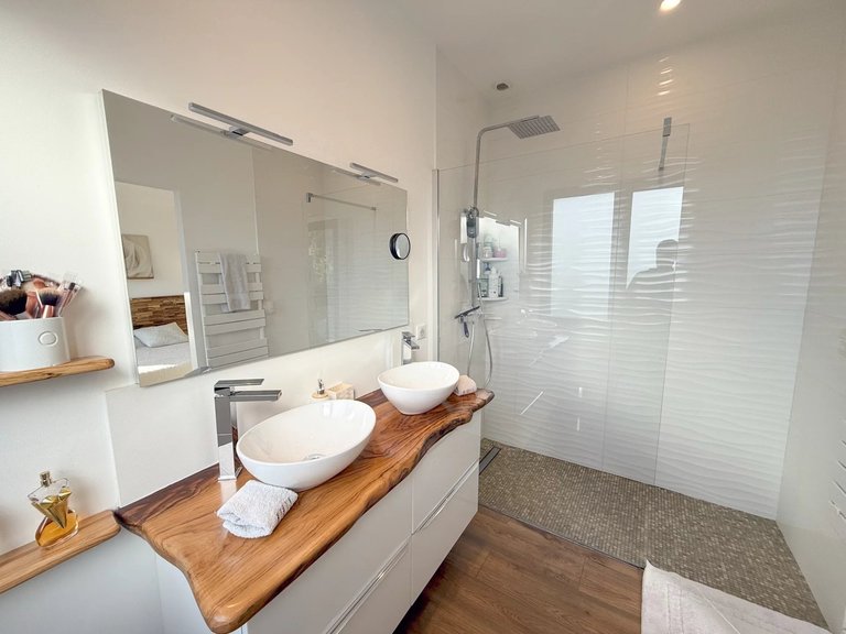 Villa for Sale in Cannes, Cannes Area 9