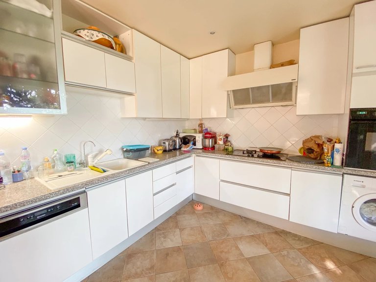 Villa for Sale in Le Golfe Juan, Antibes Area 5