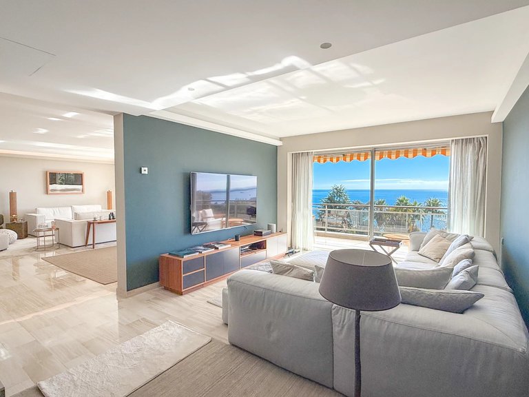 Apartment for Sale in Le Golfe Juan, Antibes Area 4