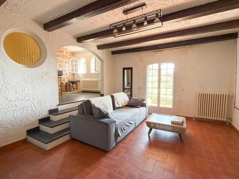 Villa for Sale in Cannes, Cannes Area 11
