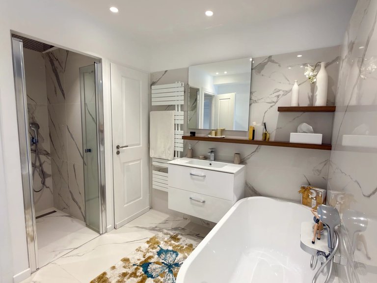 Apartment for Sale in Le Golfe Juan, Antibes Area 9