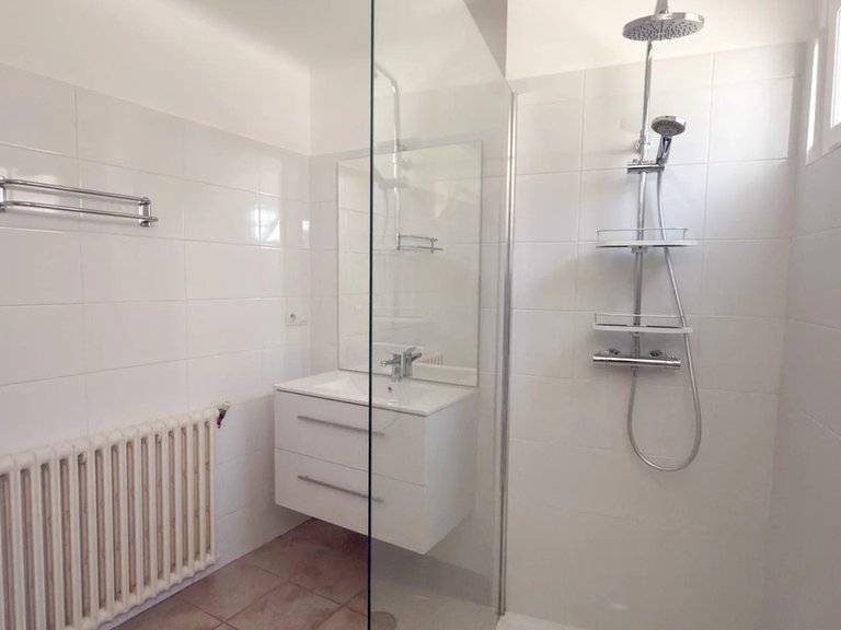 Villa for Sale in Le Golfe Juan, Antibes Area 10