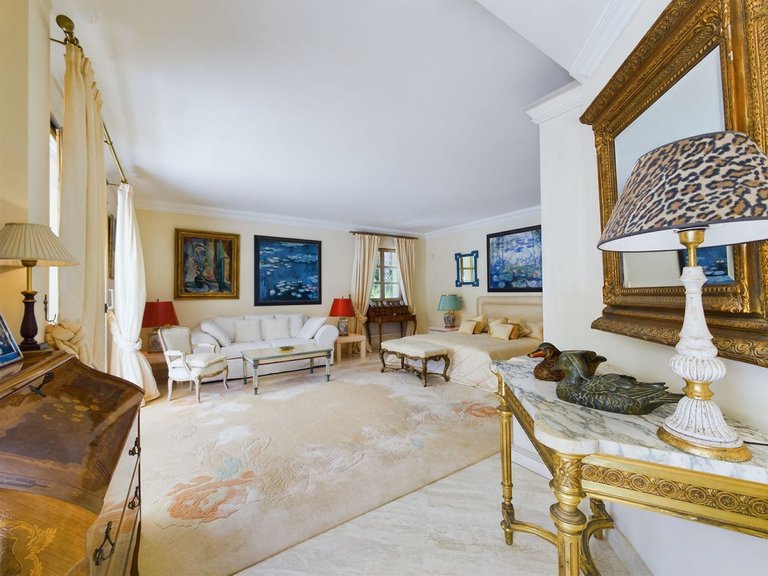Villa for Sale in Nueva Andalucía, Marbella Area 5