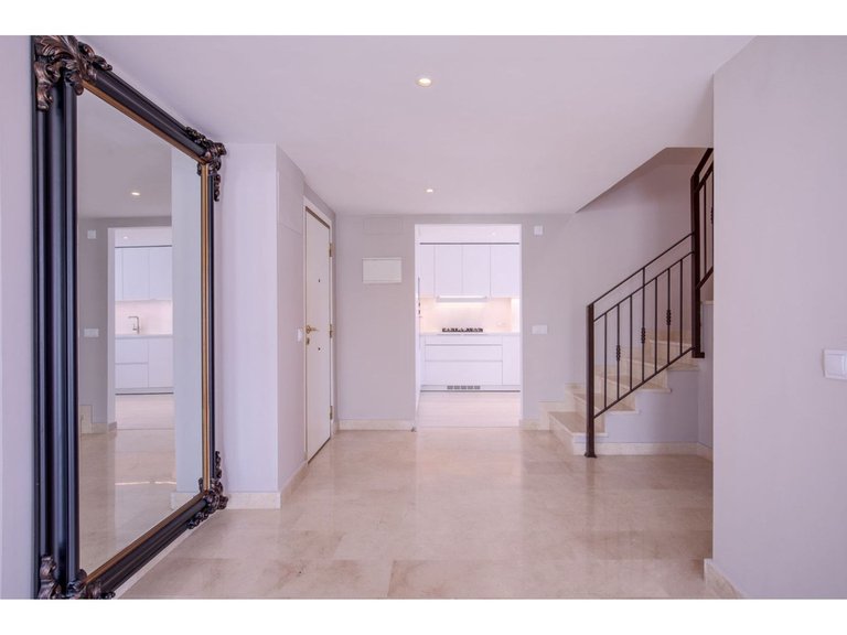Apartment for Sale in San Pedro Alcantara, Marbella Area 11