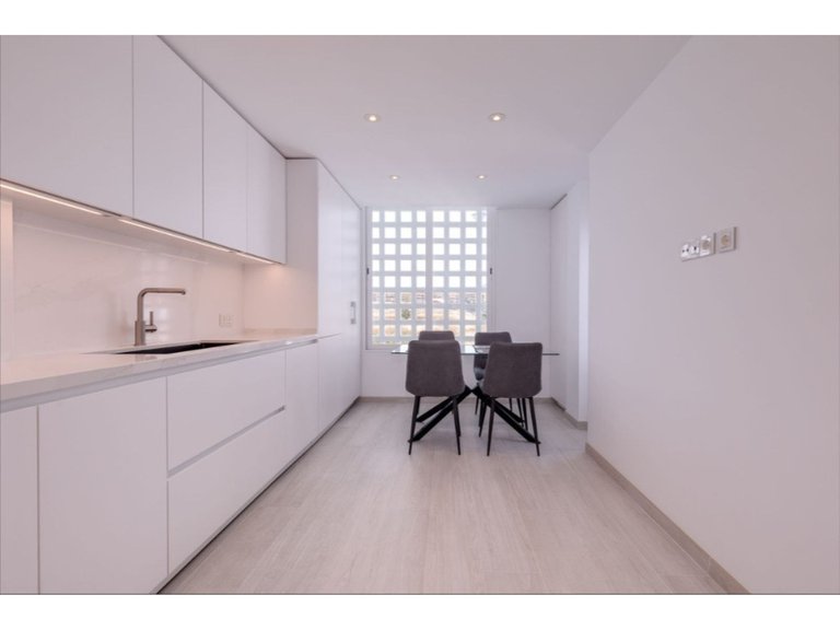 Apartment for Sale in San Pedro Alcantara, Marbella Area 10