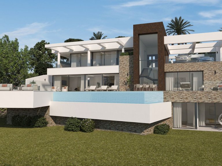 Villa for Sale in Manilva, Marbella Area 2