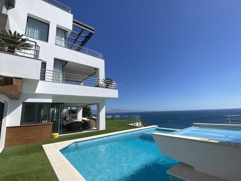Villa for Sale in Manilva, Marbella Area 2