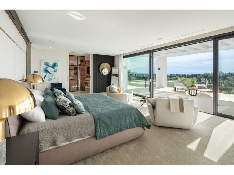 Villa for Sale in Benahavís, Marbella Area 5