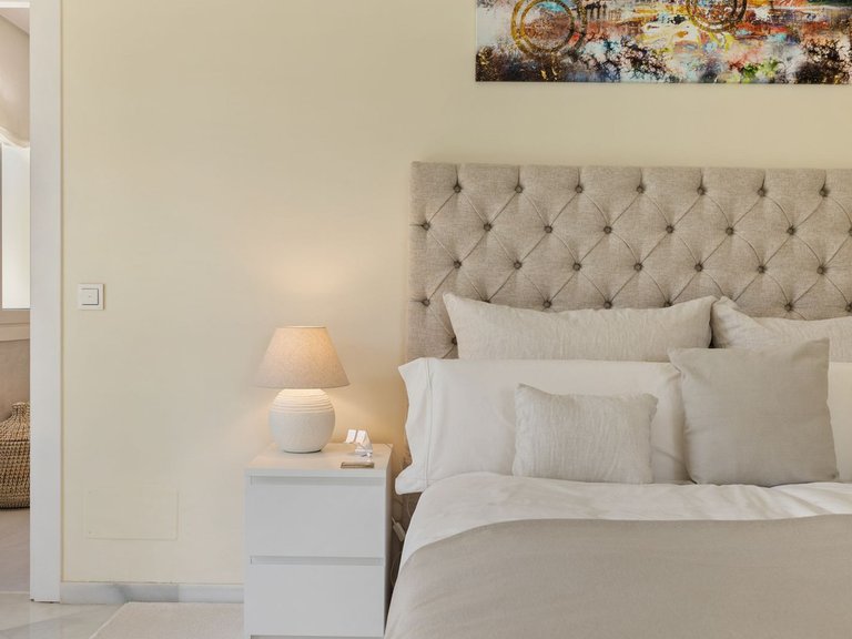 Villa for Sale in Nueva Andalucia, Marbella Area 20