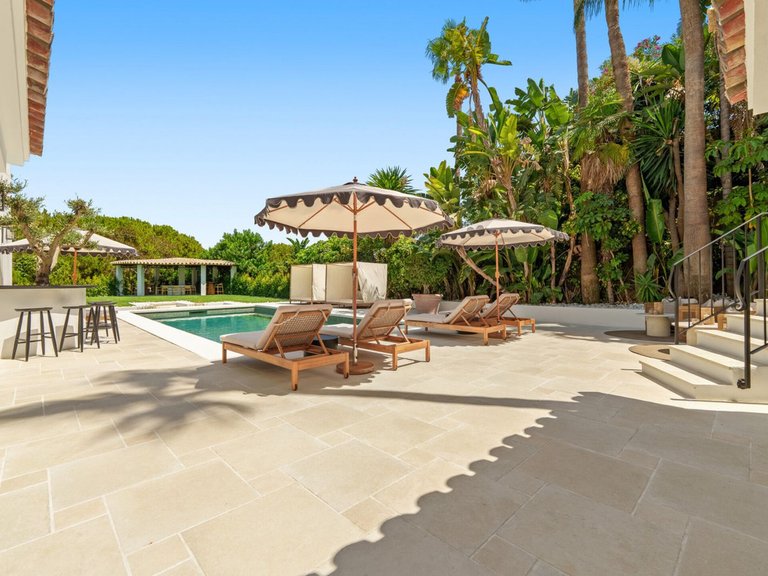 Villa for Sale in Nueva Andalucía, Marbella Area 10