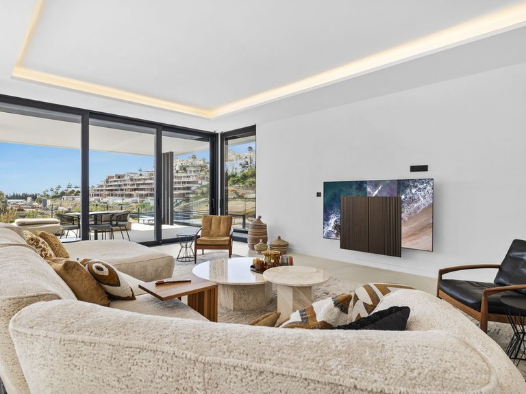 Villa for Sale in Benahavís, Marbella Area 5