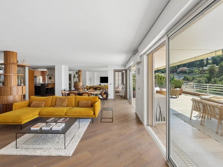 Apartment for Sale in Cannes, Cannes Area 3
