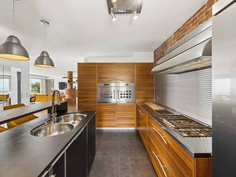 Apartment for Sale in Cannes, Cannes Area 7
