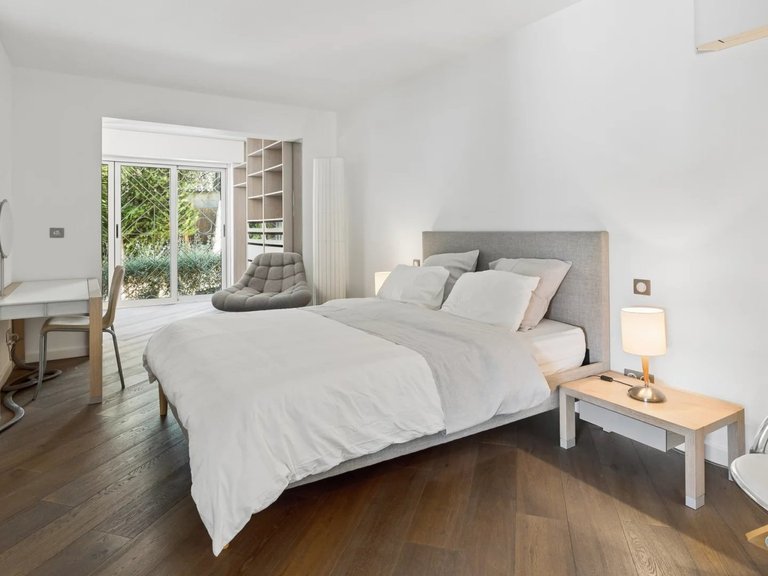 Apartment for Sale in Cannes, Cannes Area 10