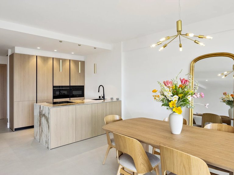 Apartment for Sale in Cannes, Cannes Area 17