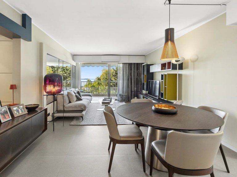 Apartment for Sale in Cannes, Cannes Area 9