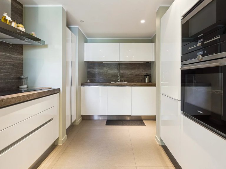 Apartment for Sale in Cannes, Cannes Area 10