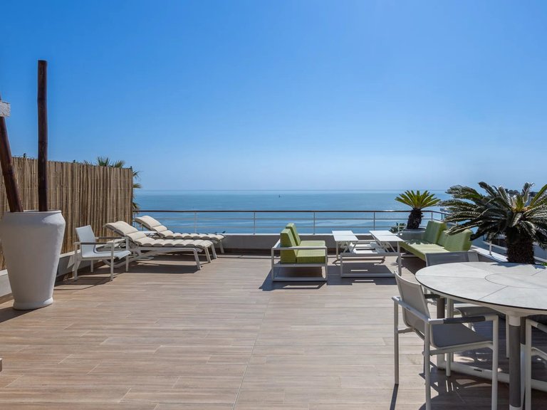 Apartment for Sale in Cannes, Cannes Area 15