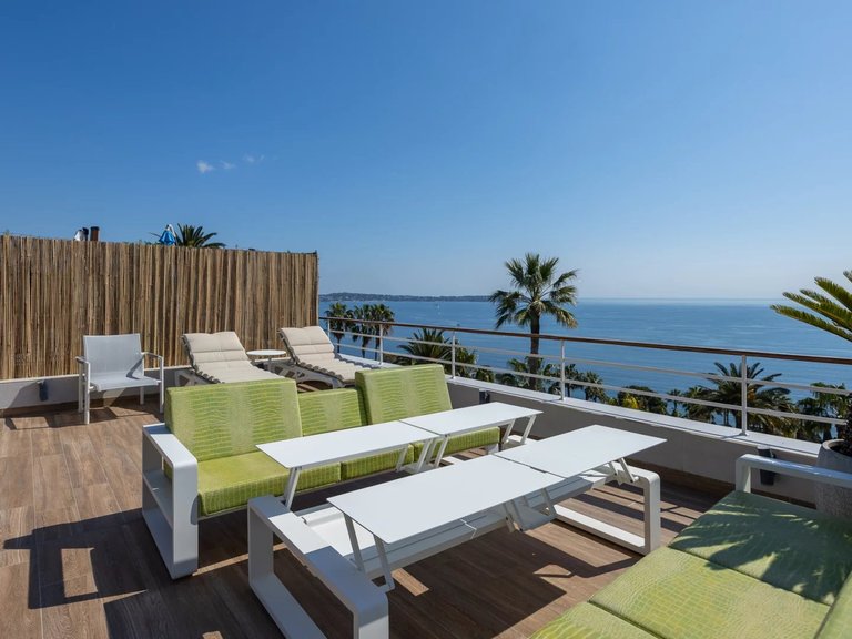 Apartment for Sale in Cannes, Cannes Area 18