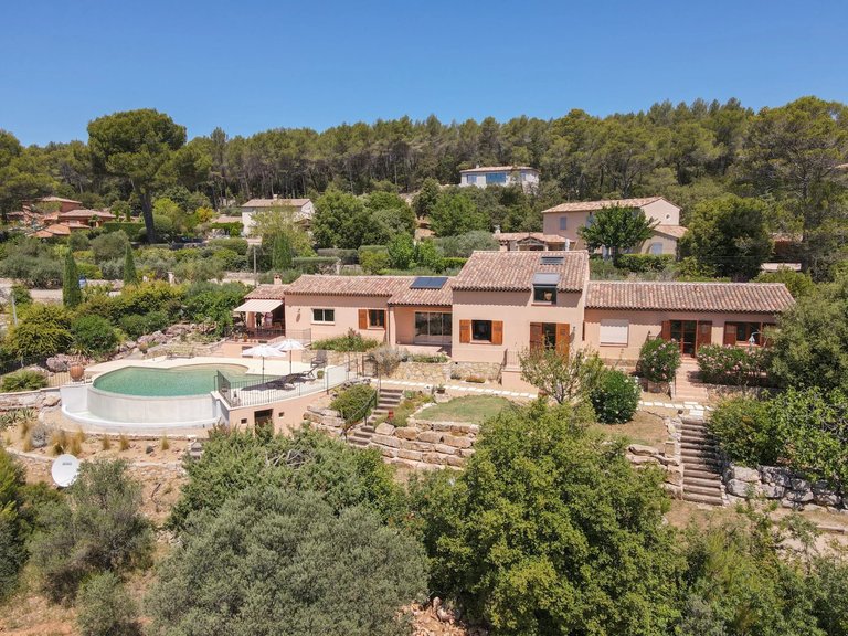 Villa for Sale in Lorgues, Var Countryside (fayence, Lorgues, Cotignac) 11