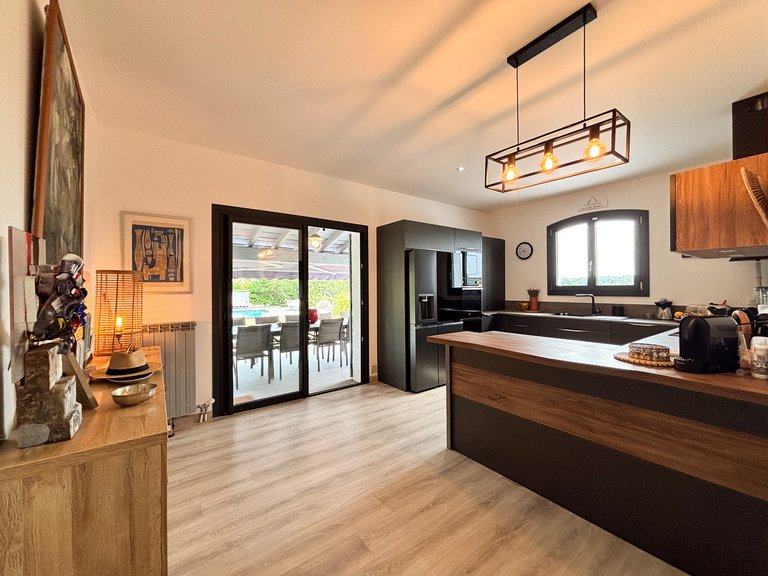 Villa for Sale in Lorgues, Var Countryside (fayence, Lorgues, Cotignac) 11