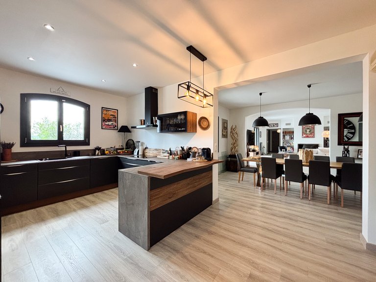 Villa for Sale in Lorgues, Var Countryside (fayence, Lorgues, Cotignac) 10