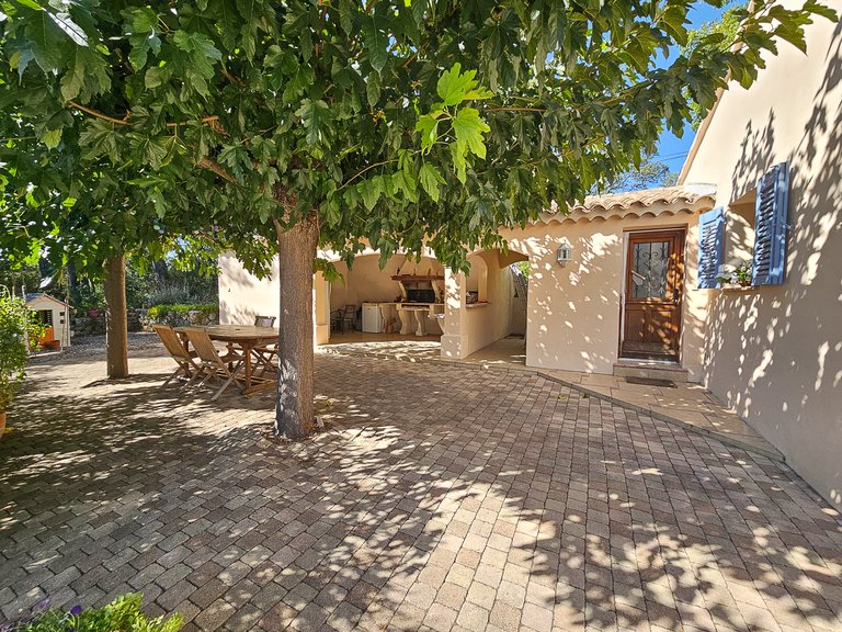 Villa for Sale in Lorgues, Var Countryside (fayence, Lorgues, Cotignac) 9