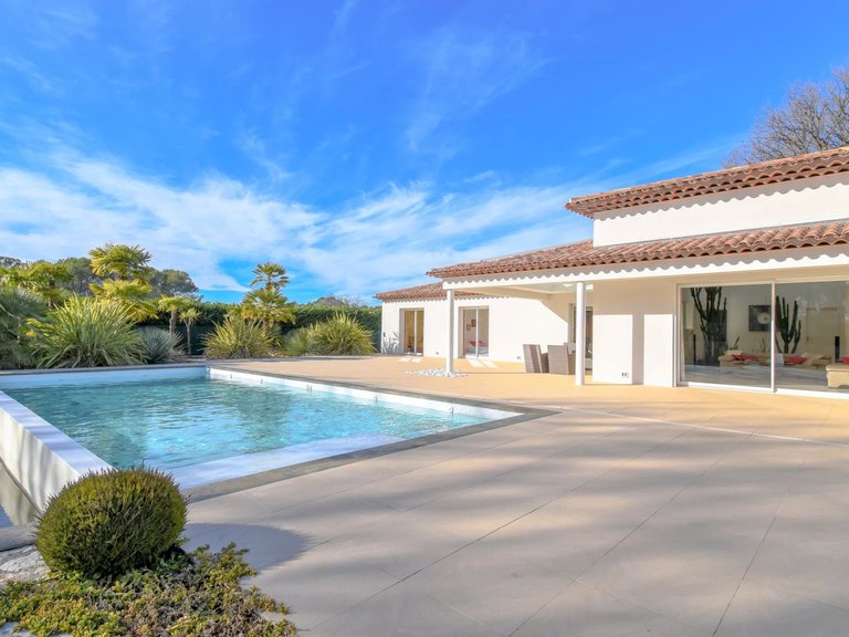 Villa for Sale in Lorgues, Var Countryside (fayence, Lorgues, Cotignac) 1