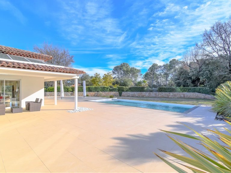 Villa for Sale in Lorgues, Var Countryside (fayence, Lorgues, Cotignac) 3