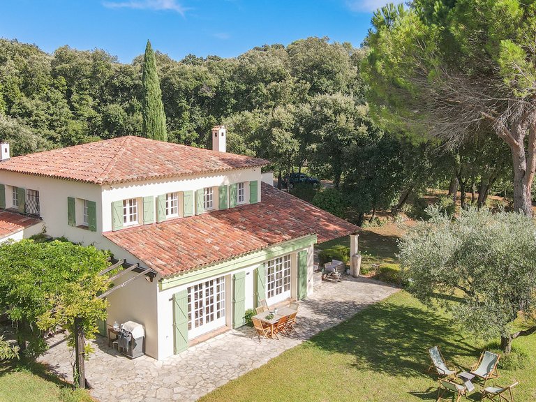 Villa for Sale in Montauroux, Var Countryside (fayence, Lorgues, Cotignac) 2
