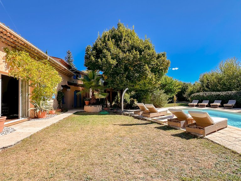 Villa for Sale in Callian, Var Countryside (fayence, Lorgues, Cotignac) 2