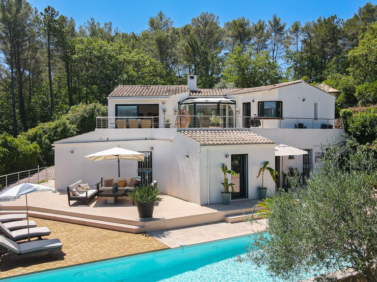Villa for Sale in Tourrettes, Var Countryside (fayence, Lorgues, Cotignac) 1
