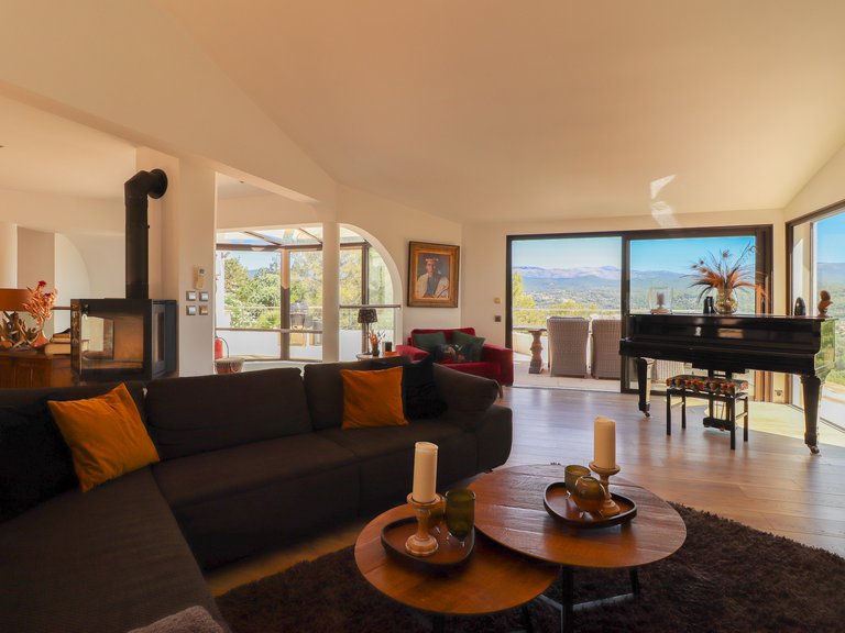 Villa for Sale in Tourrettes, Var Countryside (fayence, Lorgues, Cotignac) 12