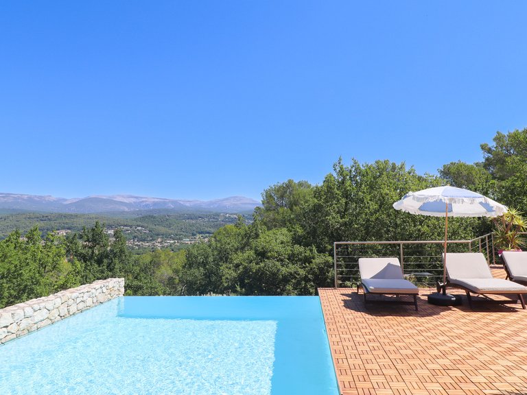 Villa for Sale in Tourrettes, Var Countryside (fayence, Lorgues, Cotignac) 4