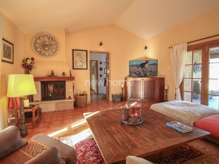 Villa for Sale in Fayence, Var Countryside (fayence, Lorgues, Cotignac) 12