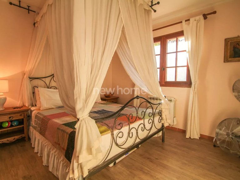 Villa for Sale in Fayence, Var Countryside (fayence, Lorgues, Cotignac) 13