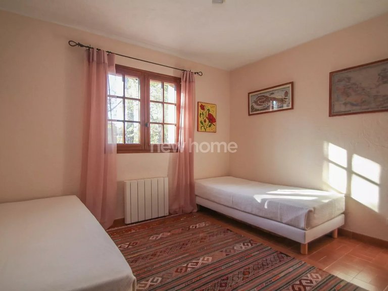 Villa for Sale in Fayence, Var Countryside (fayence, Lorgues, Cotignac) 17