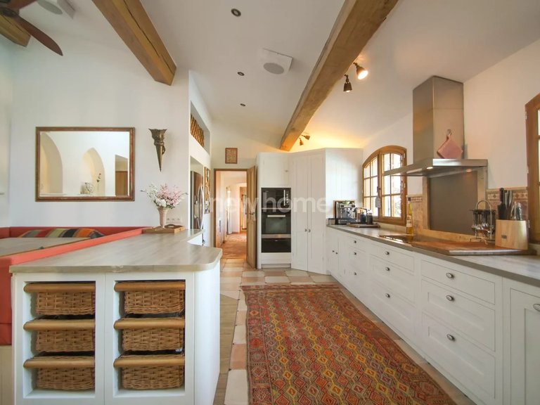 Villa for Sale in Fayence, Var Countryside (fayence, Lorgues, Cotignac) 8