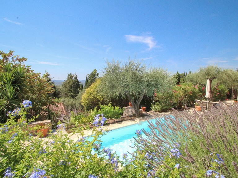 Villa for Sale in Tourrettes, Var Countryside (fayence, Lorgues, Cotignac) 6