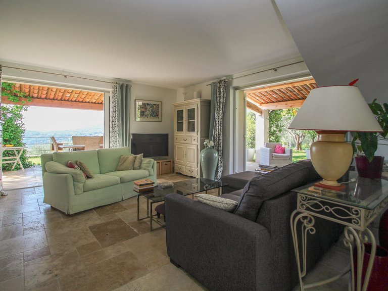 Villa for Sale in Fayence, Var Countryside (fayence, Lorgues, Cotignac) 8