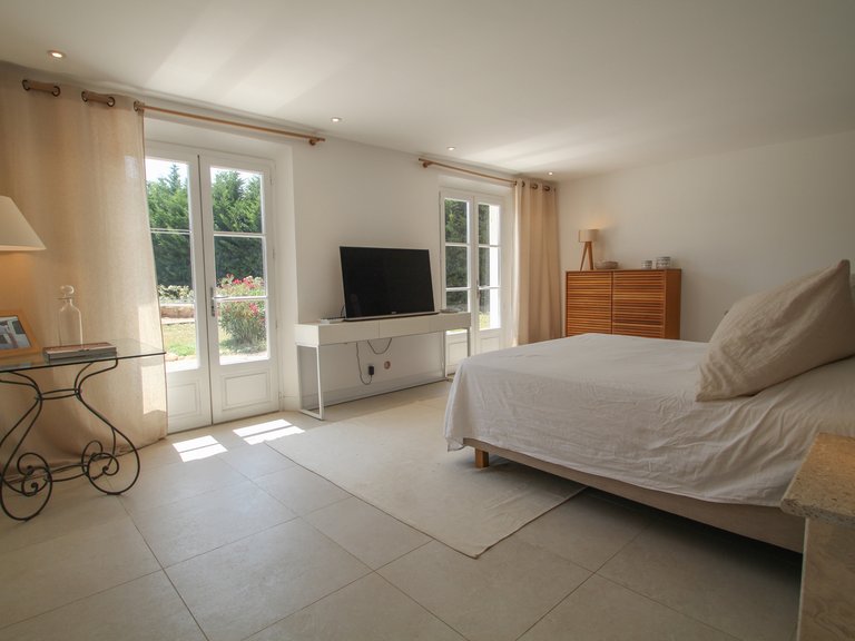 Villa for Sale in Callian, Var Countryside (fayence, Lorgues, Cotignac) 16
