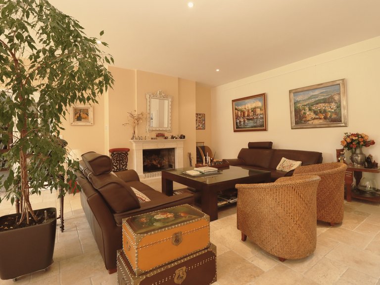 Villa for Sale in Callian, Var Countryside (fayence, Lorgues, Cotignac) 12