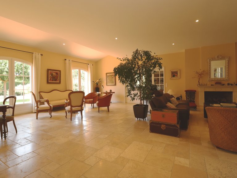 Villa for Sale in Callian, Var Countryside (fayence, Lorgues, Cotignac) 14
