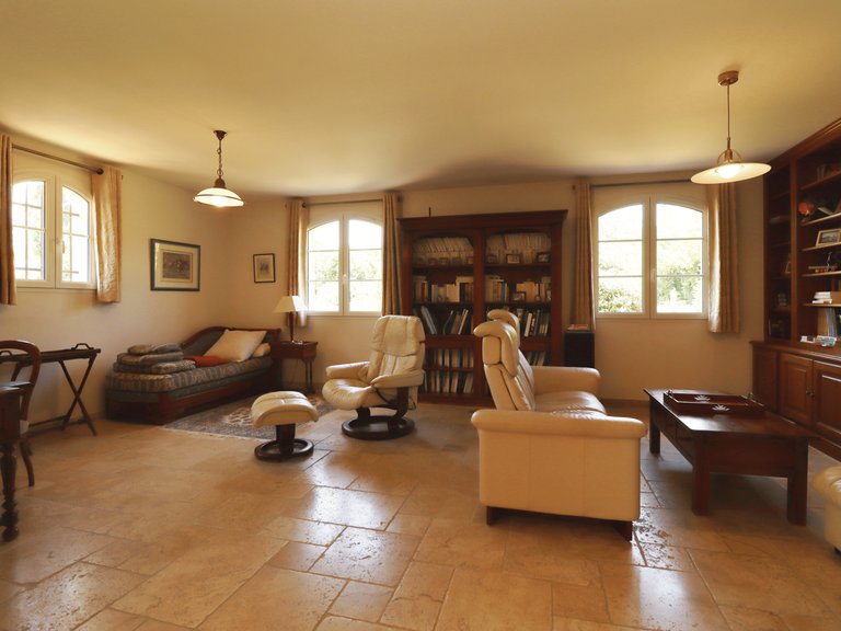 Villa for Sale in Callian, Var Countryside (fayence, Lorgues, Cotignac) 15