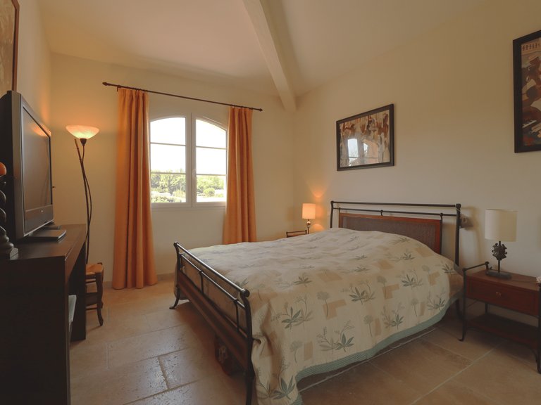 Villa for Sale in Callian, Var Countryside (fayence, Lorgues, Cotignac) 16